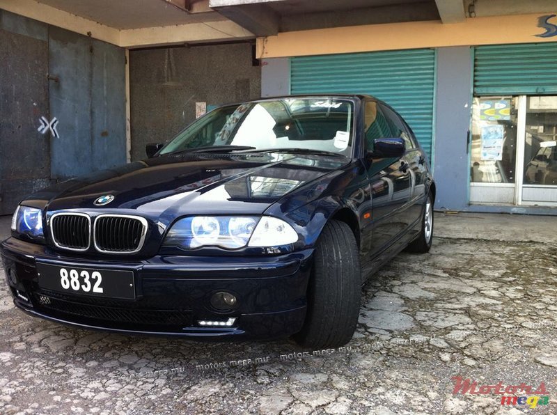 2001' BMW 3 Series e46 photo #2