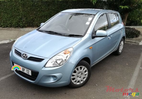 2012' Hyundai i20 photo #1