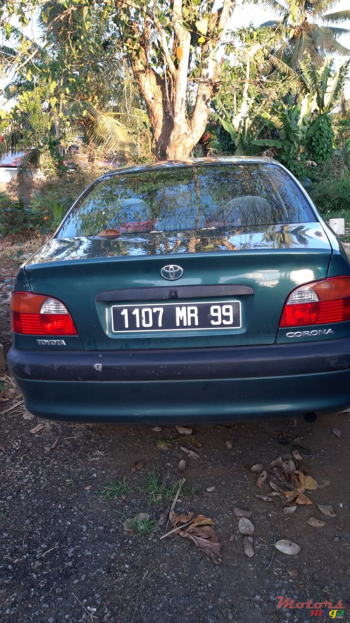 1999' Toyota Corona photo #3