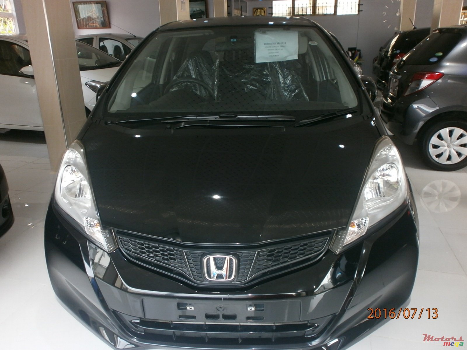 2012' Honda fit photo #1