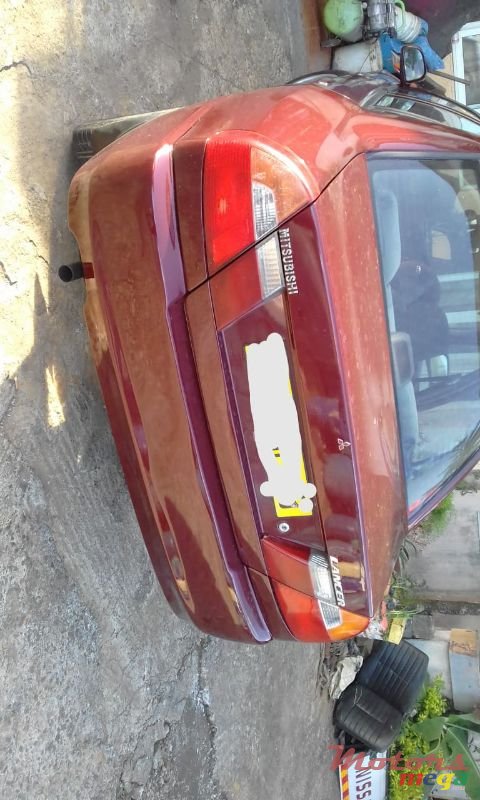 1998' Mitsubishi Lancer photo #3