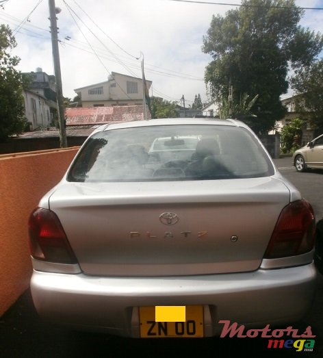2000' Toyota platz photo #4