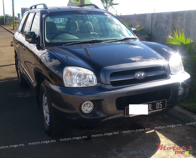 2005' Hyundai santafee photo #1