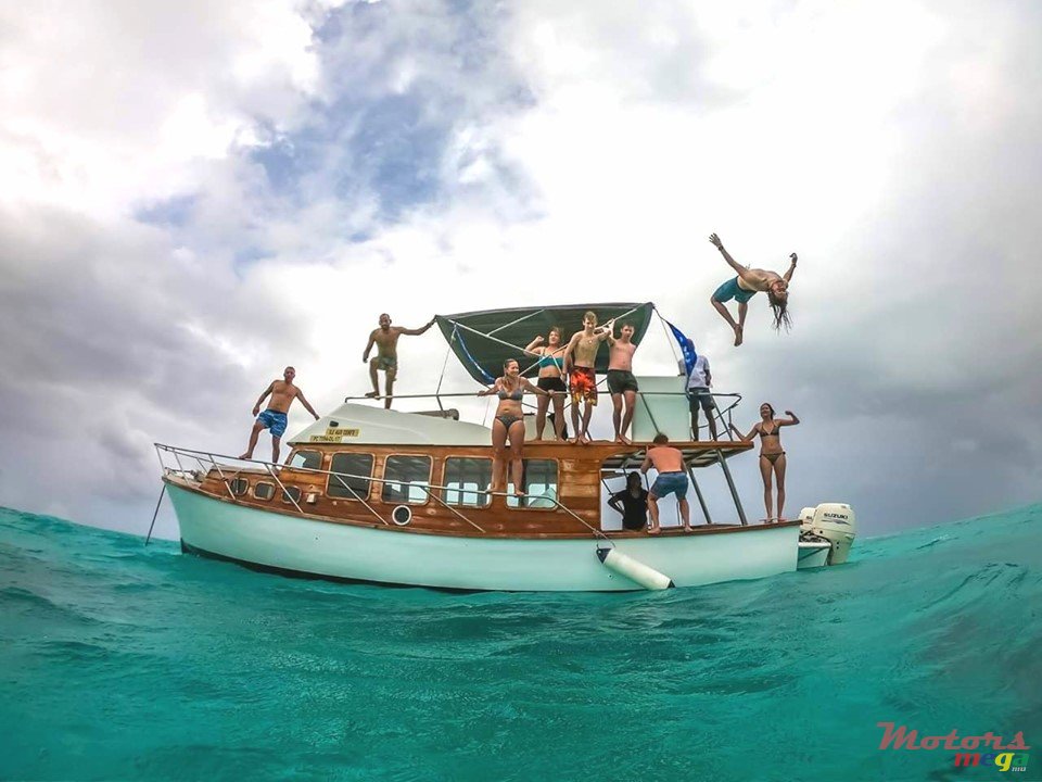 1980' Cruisers Yachts photo #6