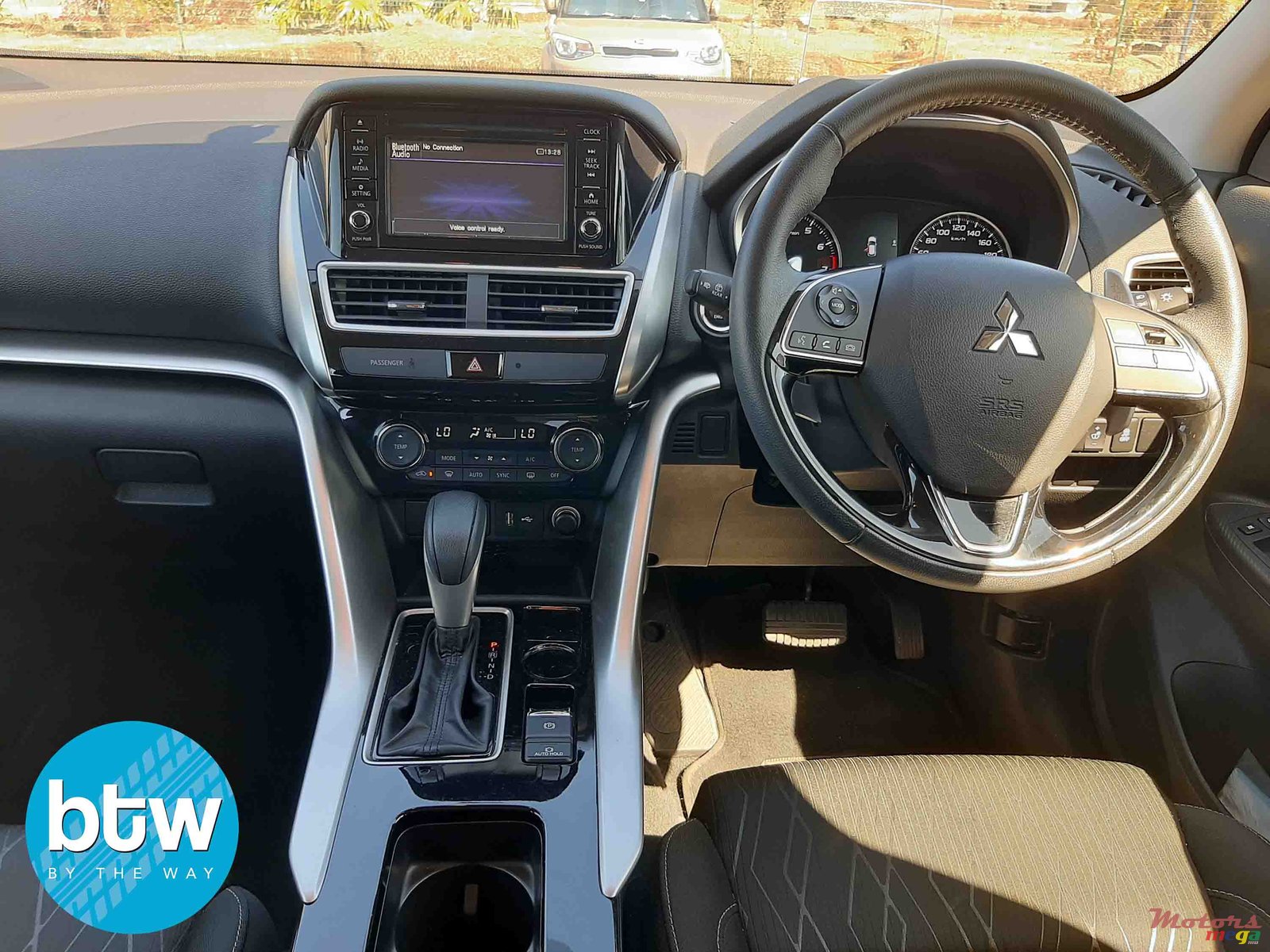 2019' Mitsubishi Eclipse Cross photo #5