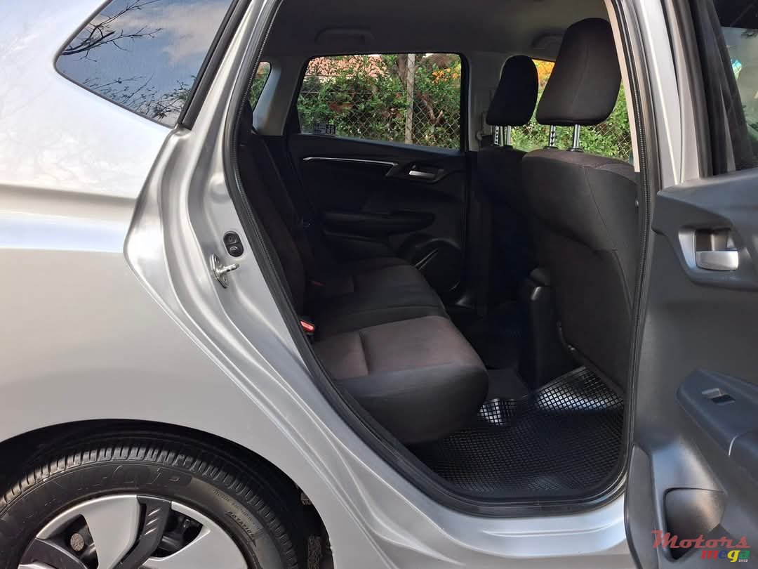 2014' Honda Fit photo #3