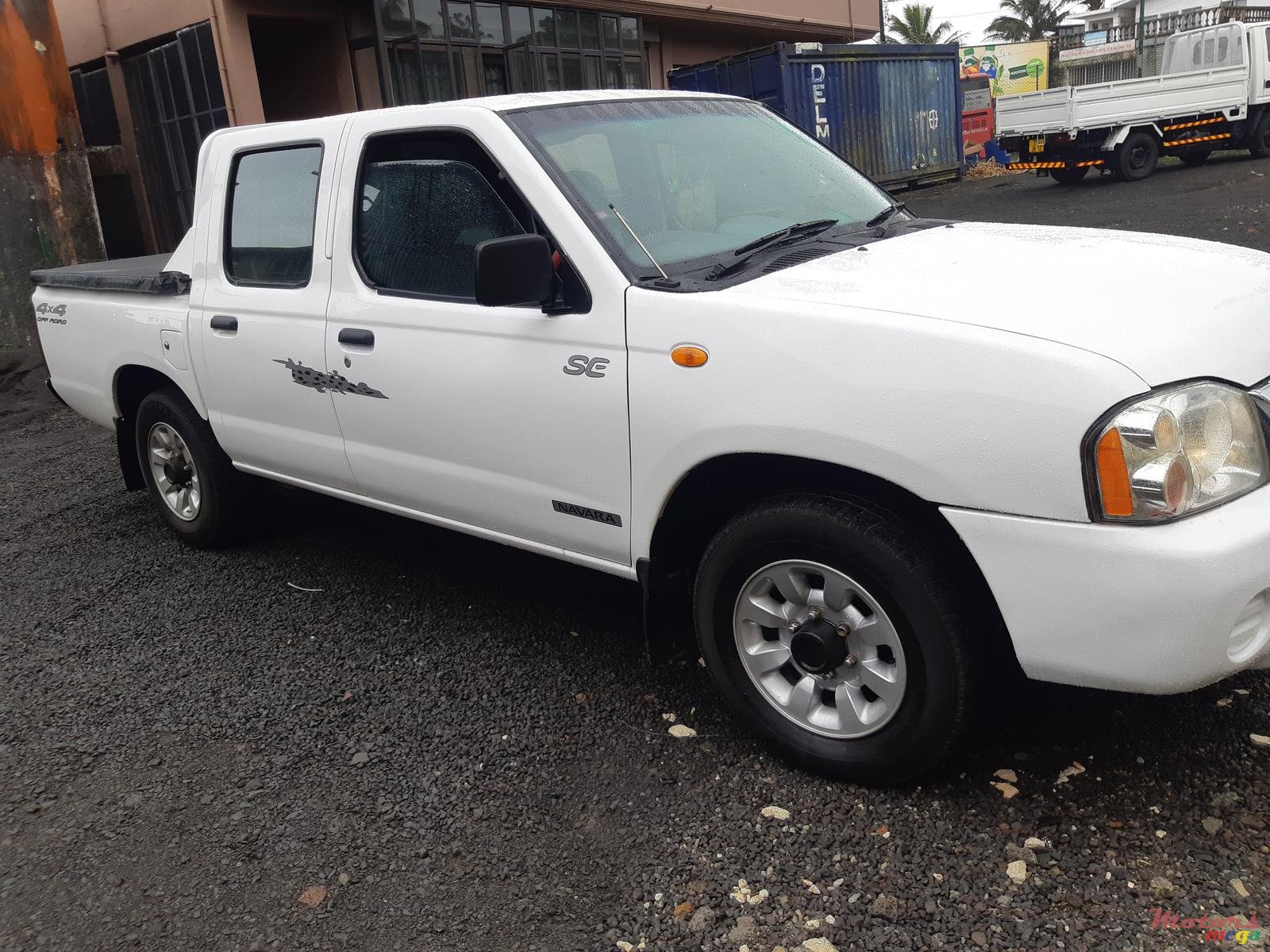 2009' Nissan Navara TD27 JAPON photo #2