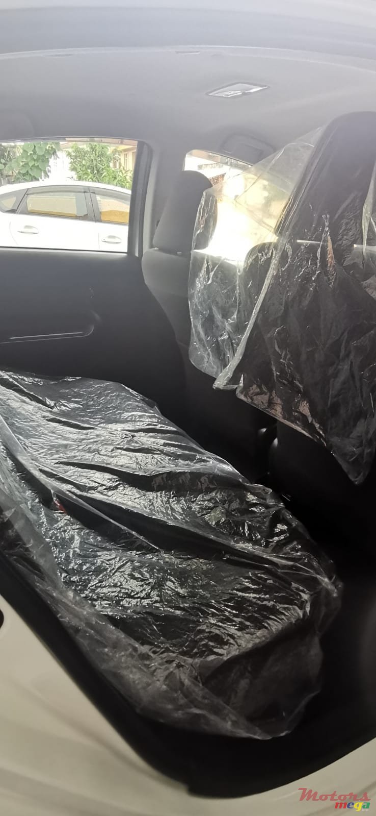 2018' Toyota Aqua photo #5