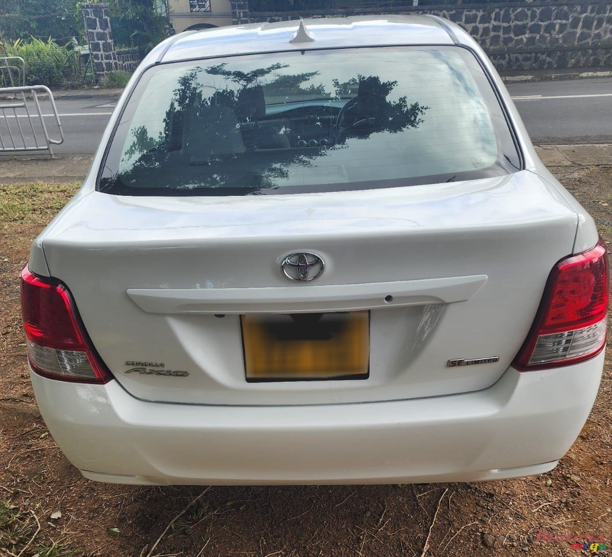 2014' Toyota Axio photo #7