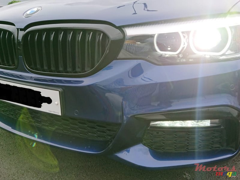 2018' BMW 520 M performance photo #1