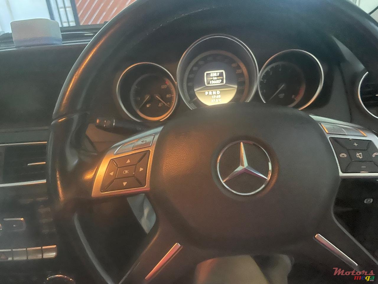 2012' Mercedes-Benz C 180 photo #7