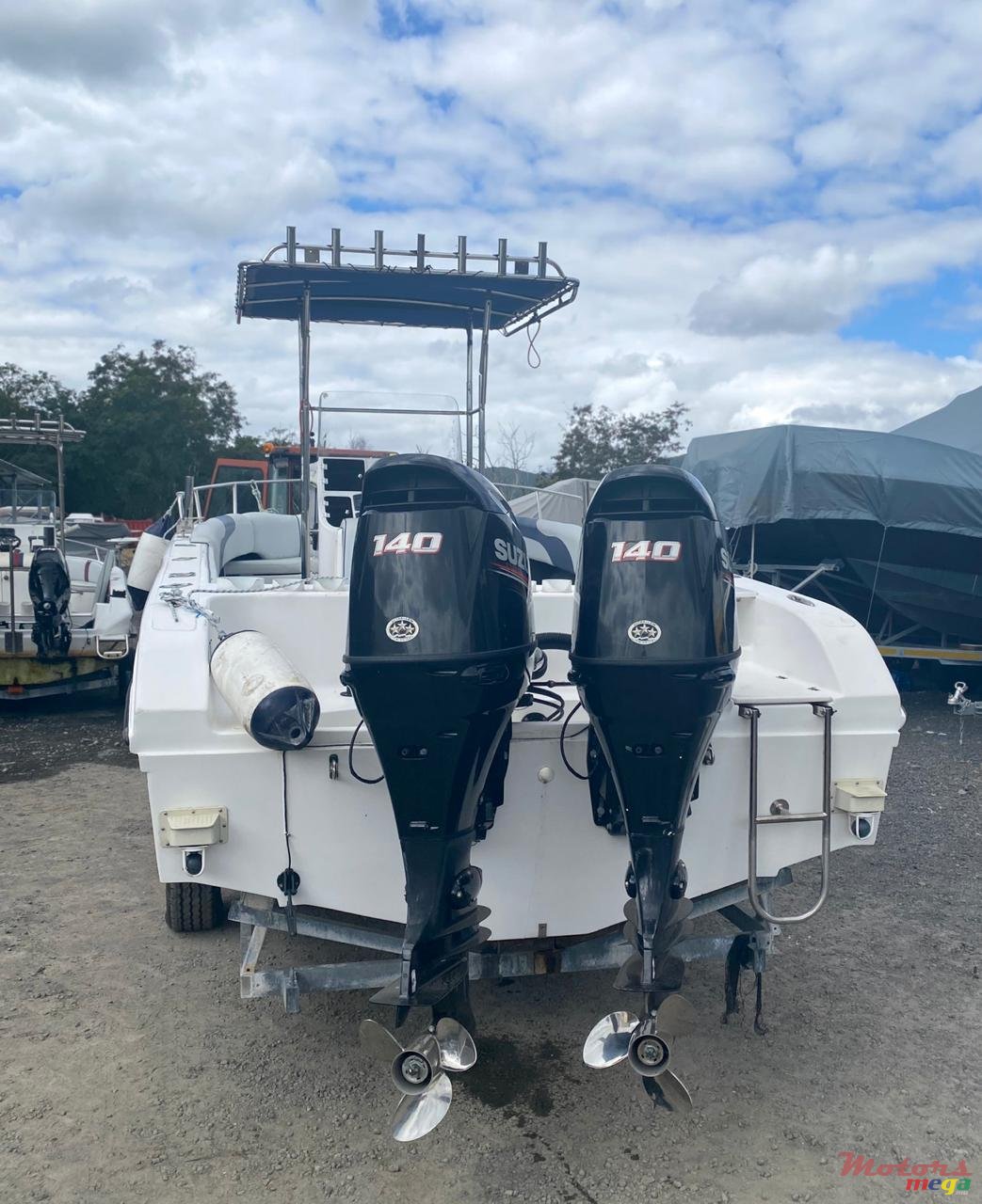 2016' Suzuki photo #4