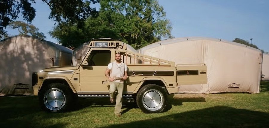 Drake with his custom Mercedes G-wagon