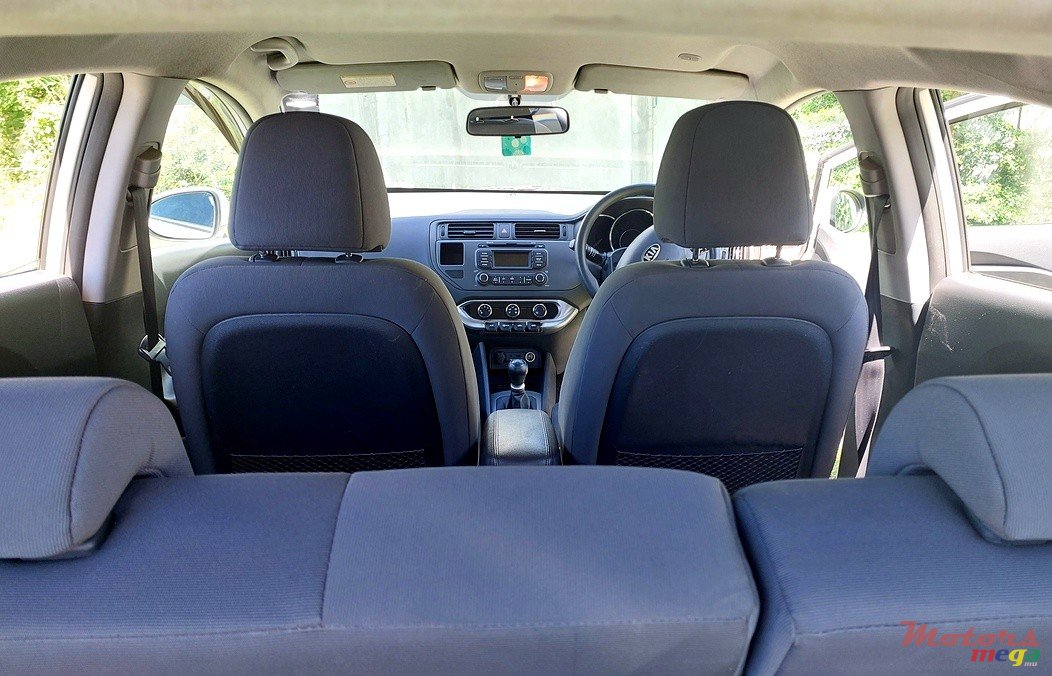 2013' Kia Rio None photo #5