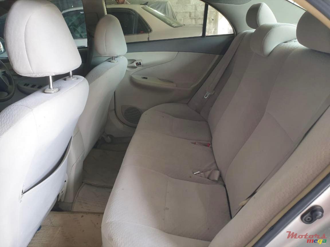 2011' Toyota Axio photo #5