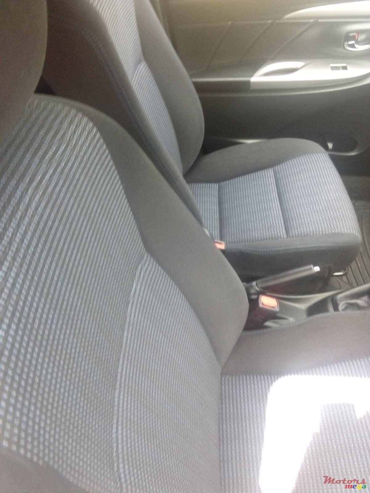 2018' Toyota Yaris photo #4