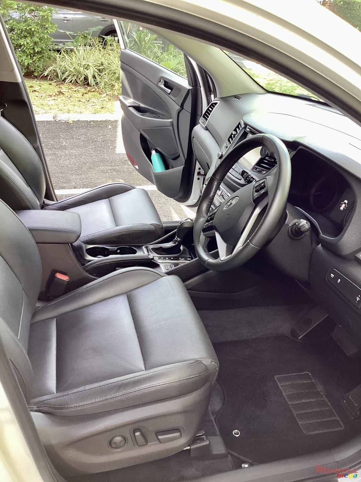 2017' Hyundai Tucson Hyundai Tucson 1.6L GLS AT photo #2