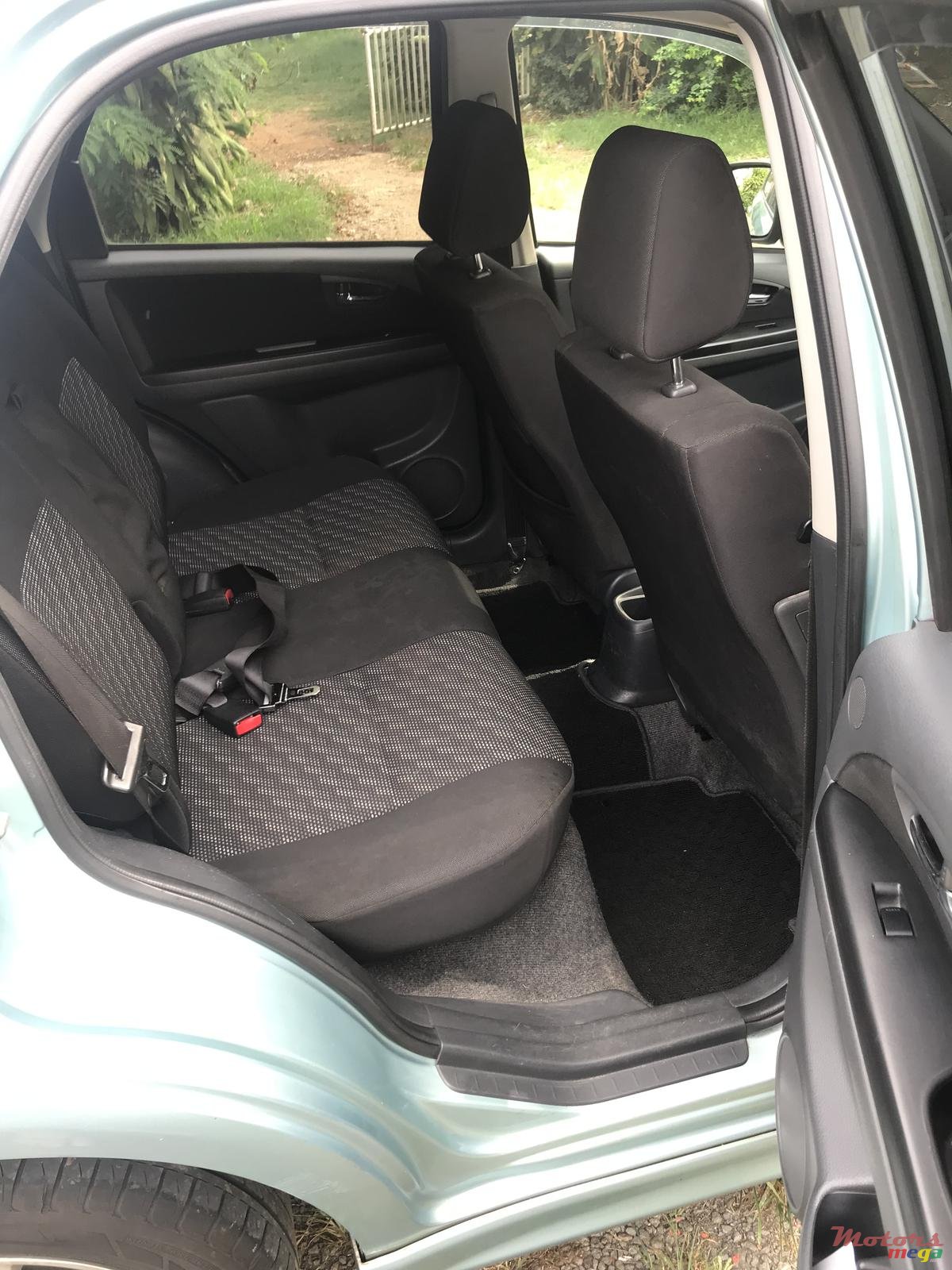 2008' Suzuki SX4 Hatchback photo #6