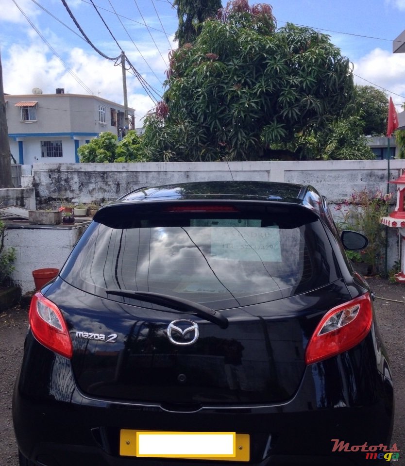 2007' Mazda 2 photo #3