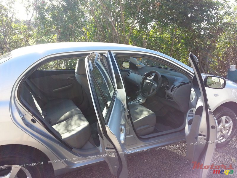 2007' Toyota Corolla photo #3