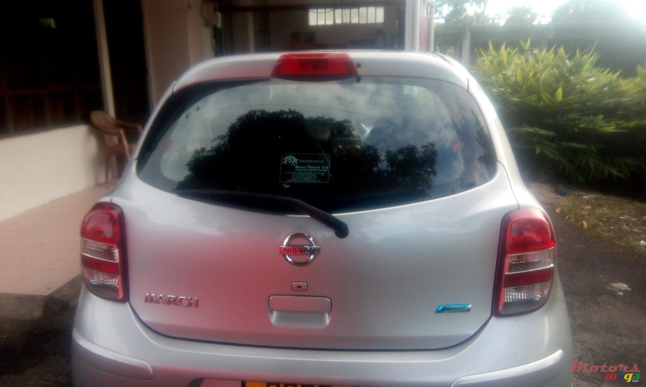 2011' Nissan March photo #2