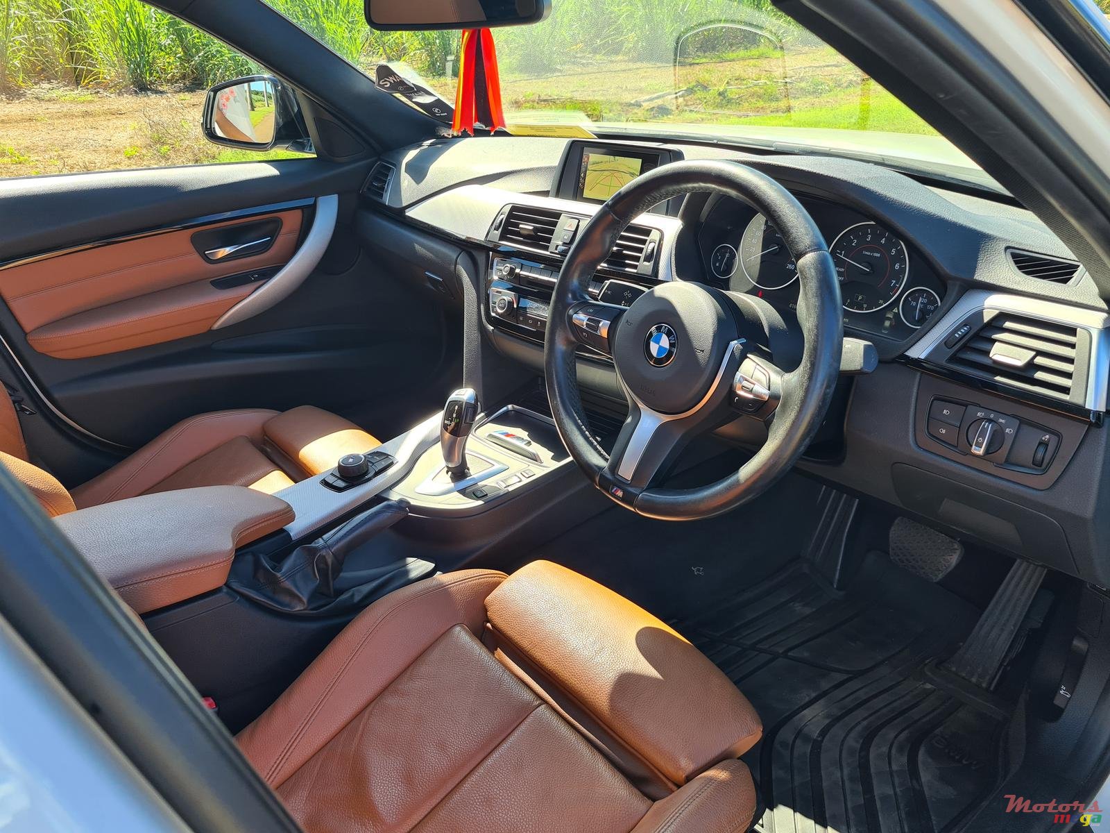 2017' BMW 318 M sport photo #7