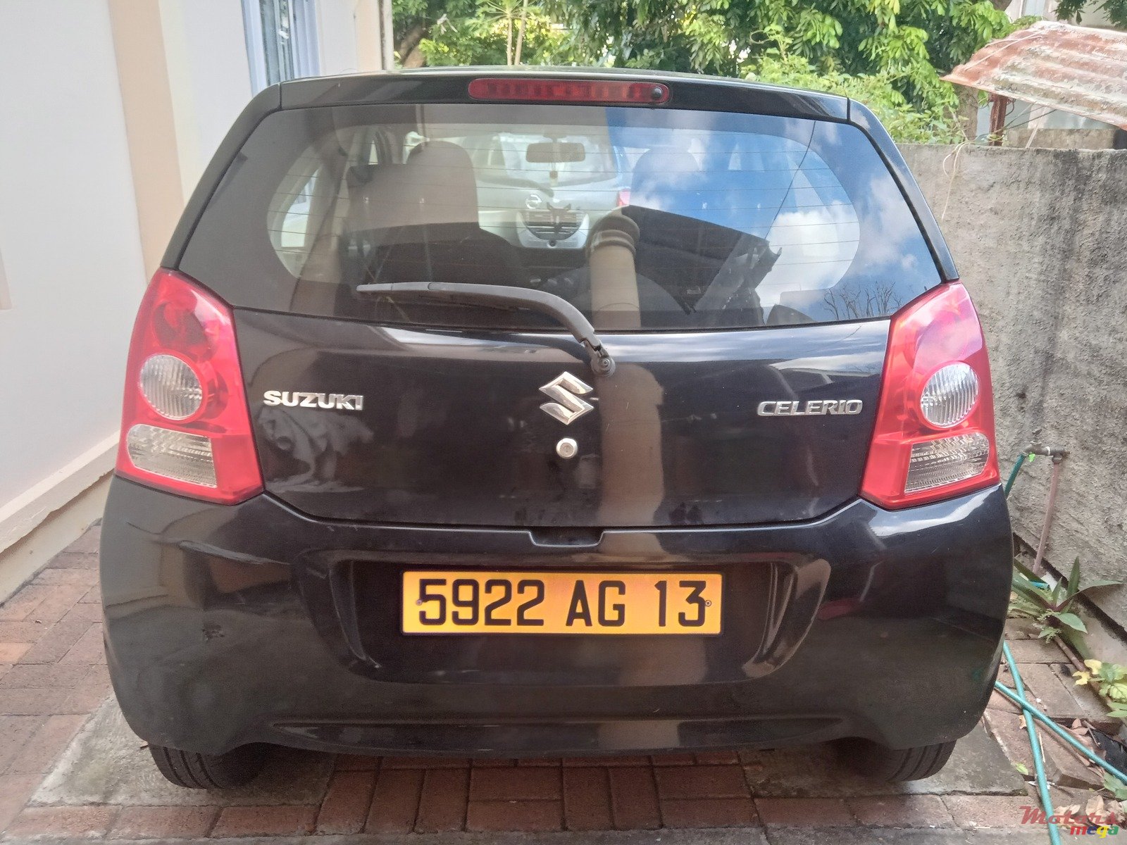 2013' Suzuki Celerio photo #1