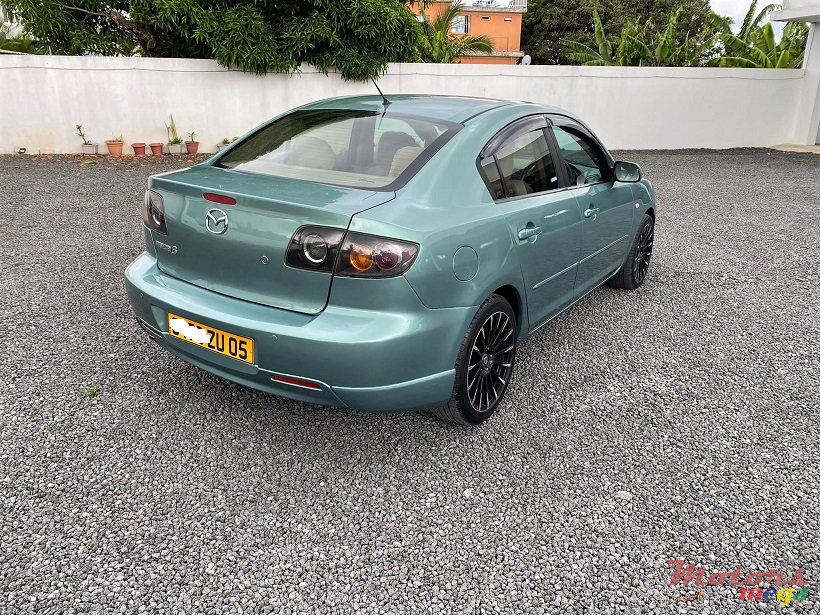 2005' Mazda 3 Lux Auto 1.6L JAPAN photo #1