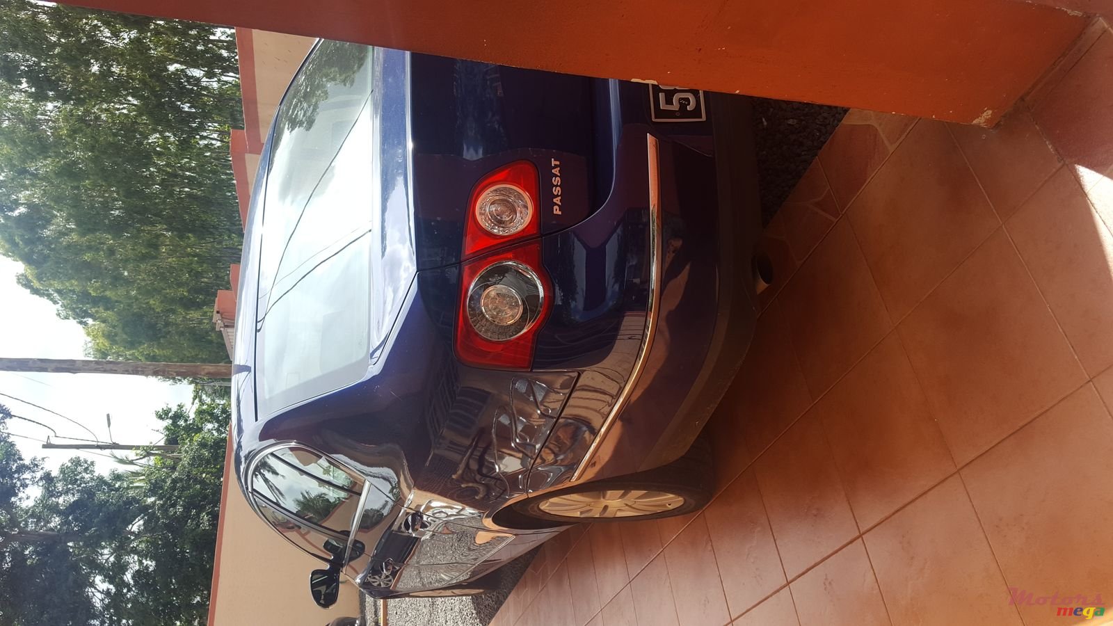 2007' Volkswagen Passat B6 FSI photo #1