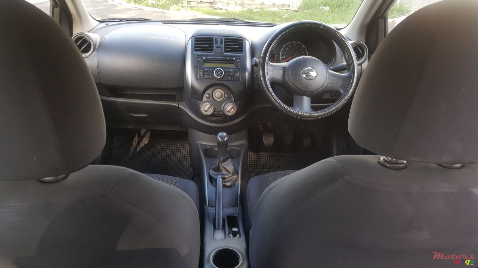 2012' Nissan Almera photo #4