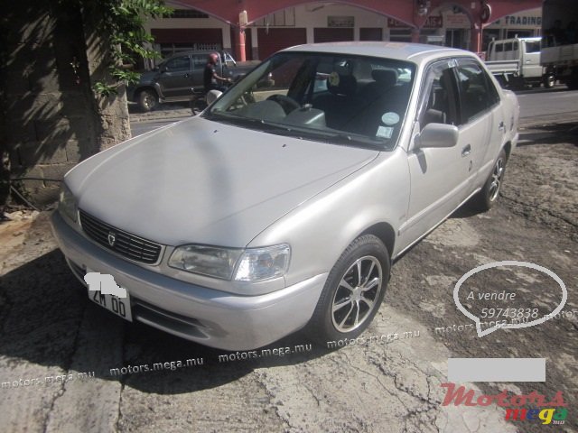 2000' Toyota Corolla photo #4