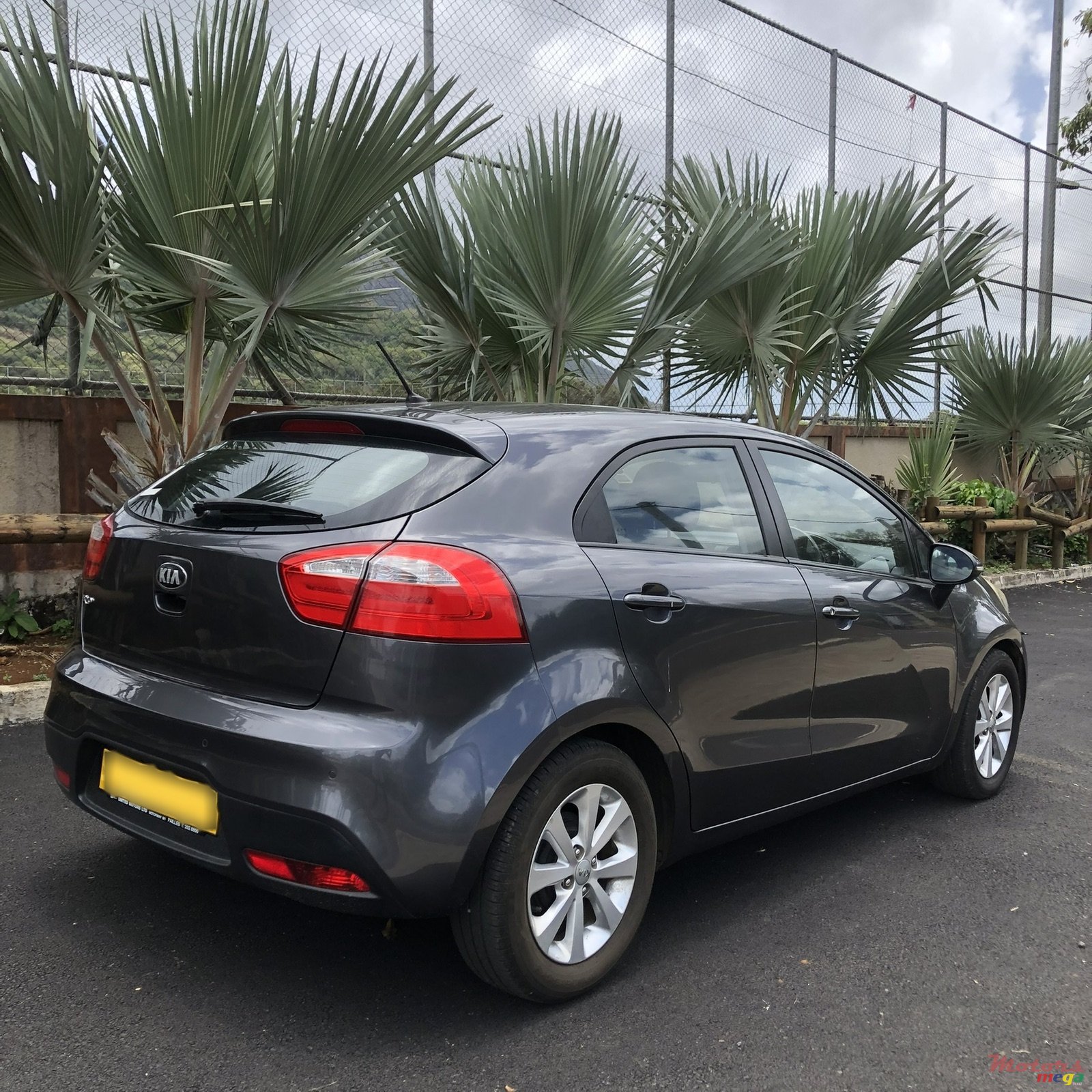 2013' Kia Rio EX photo #3