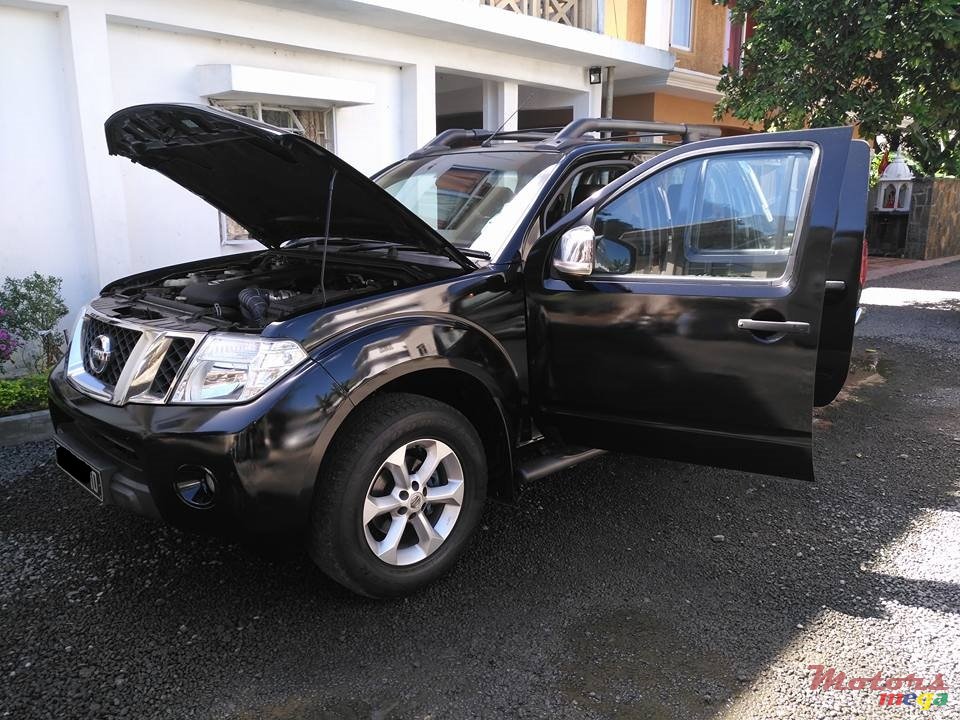 2010' Nissan Navara photo #7
