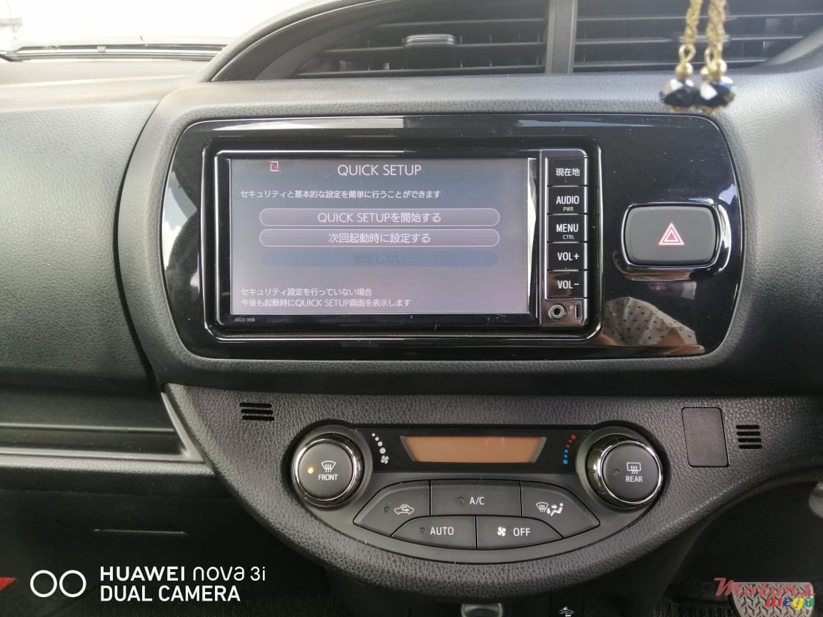 2017' Toyota Vitz photo #6