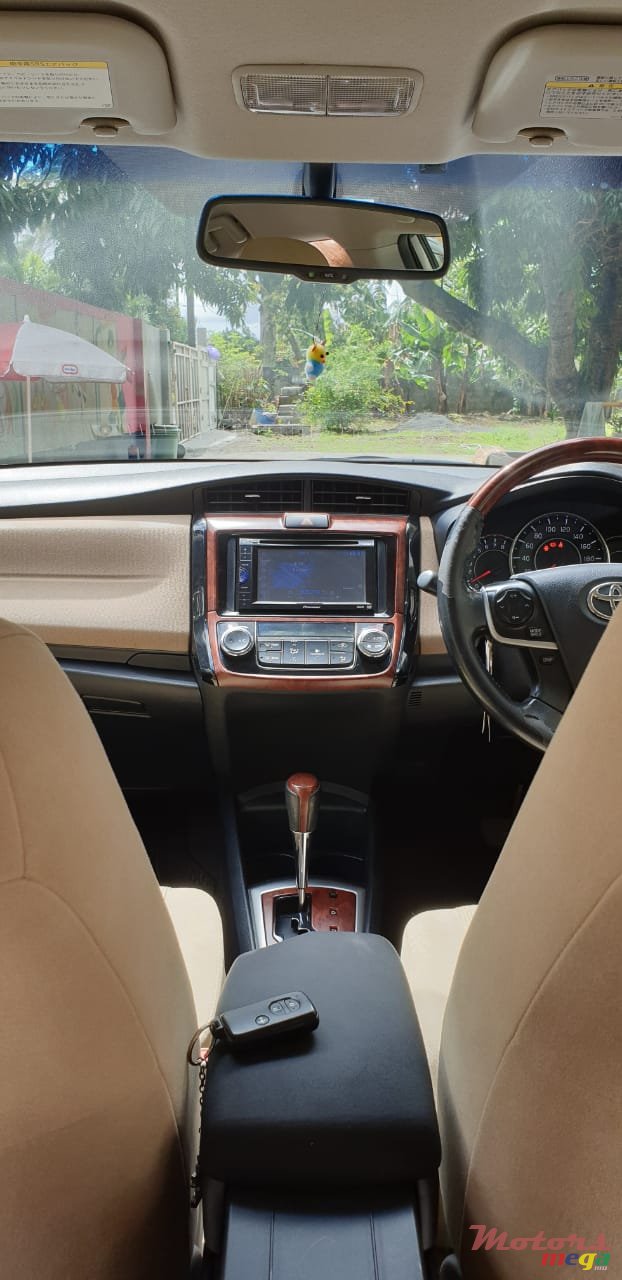 2012' Toyota Axio photo #3