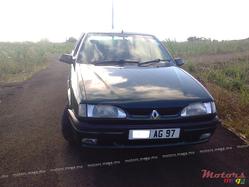 1997' Renault photo #1