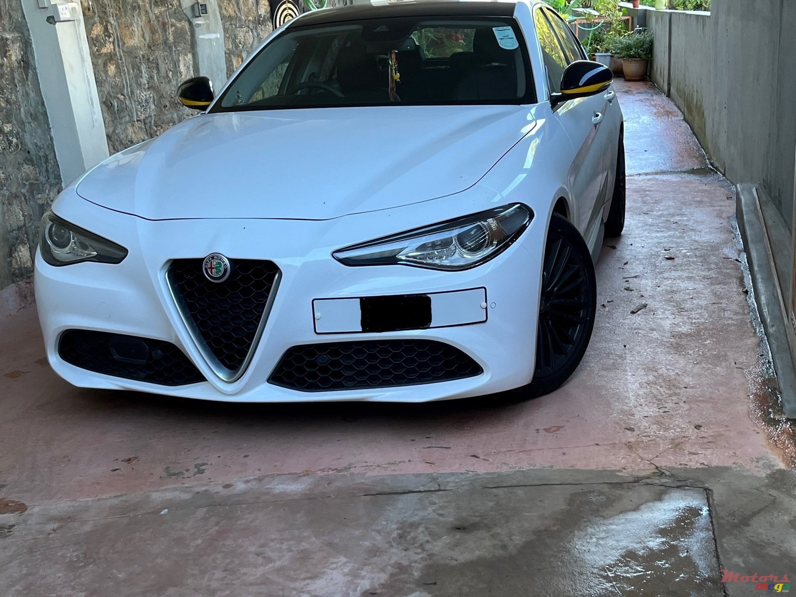 2020' Alfa Romeo Giulia photo #3