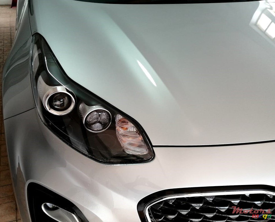 2019' Kia Sportage photo #5