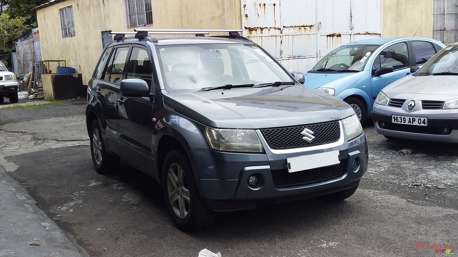 2006' Suzuki Grand Vitara photo #1