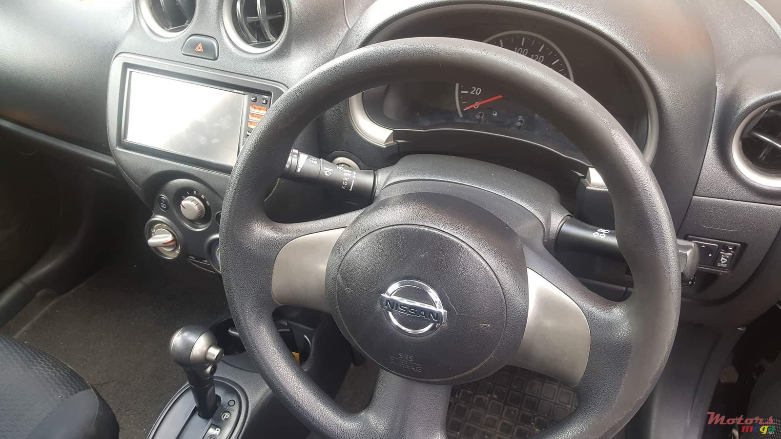 2013' Nissan March photo #3