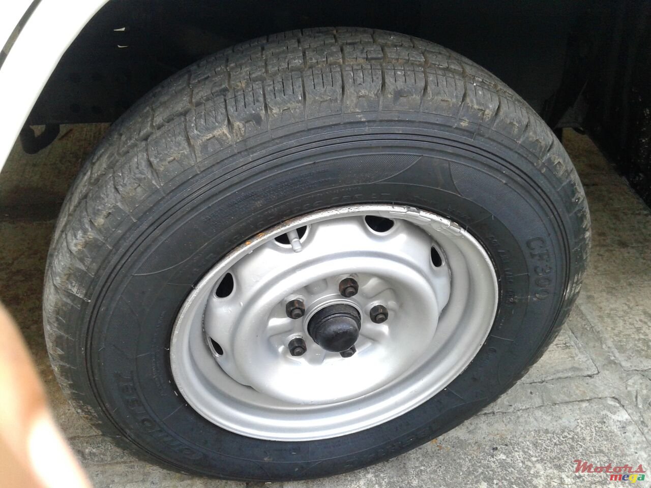 1995' Toyota photo #3