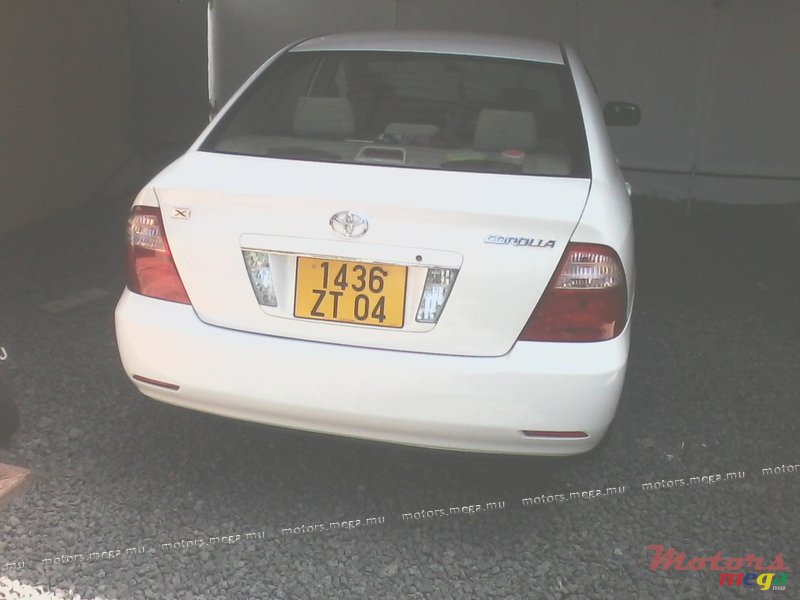 2004' Toyota NZE photo #1