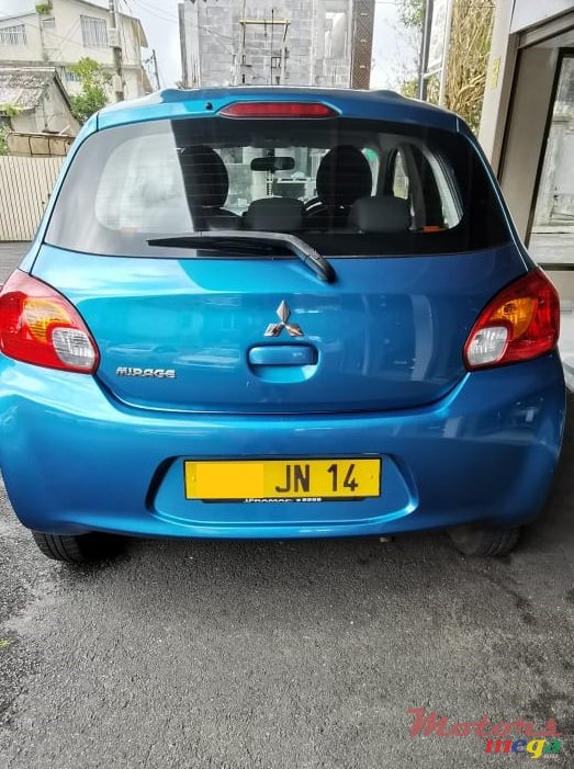 2014' Mitsubishi Mirage photo #7