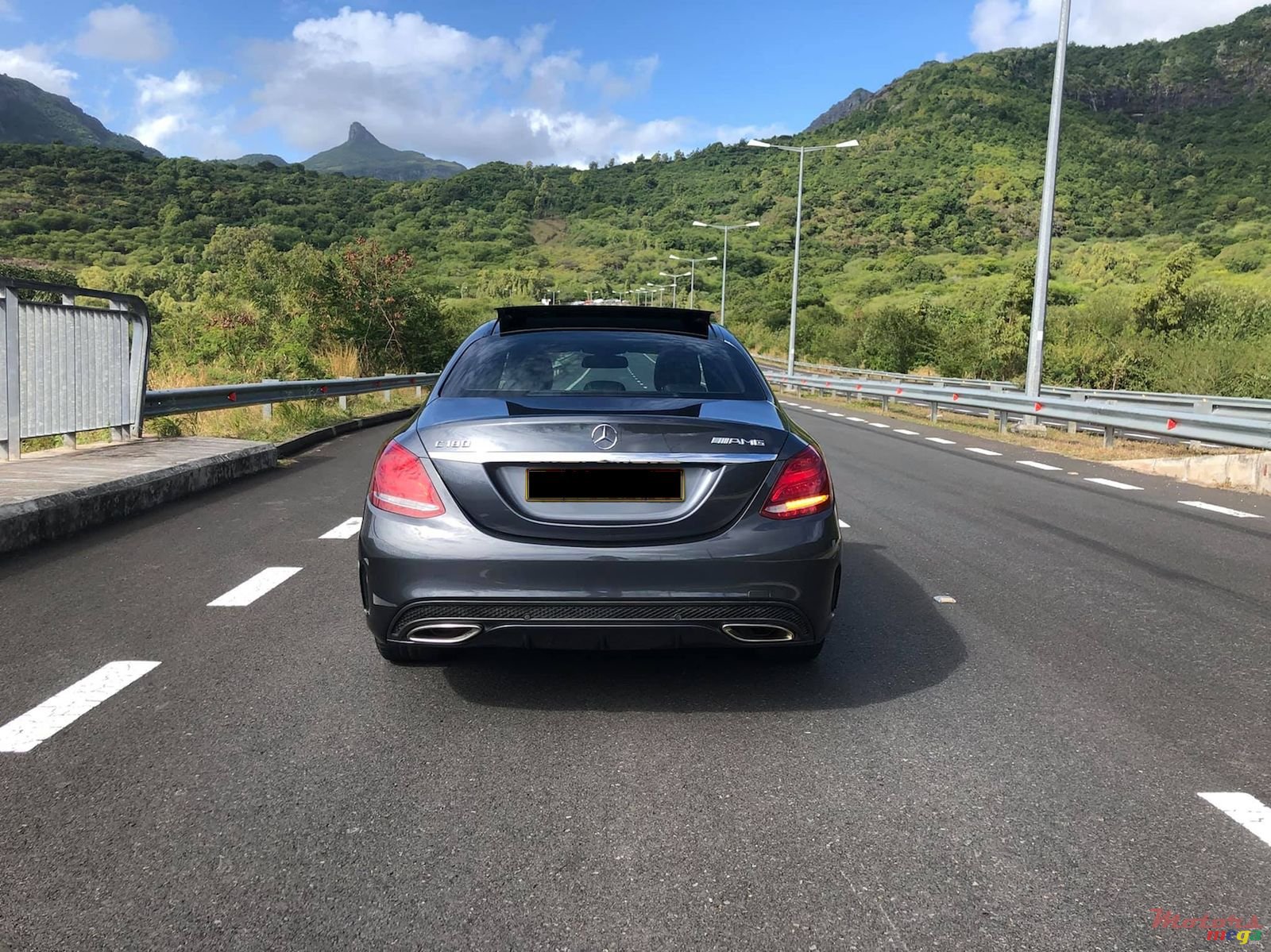 2014' Mercedes-Benz C-Class photo #7
