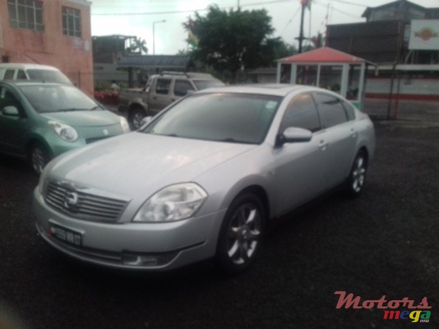 2007' Nissan Cefiro photo #2