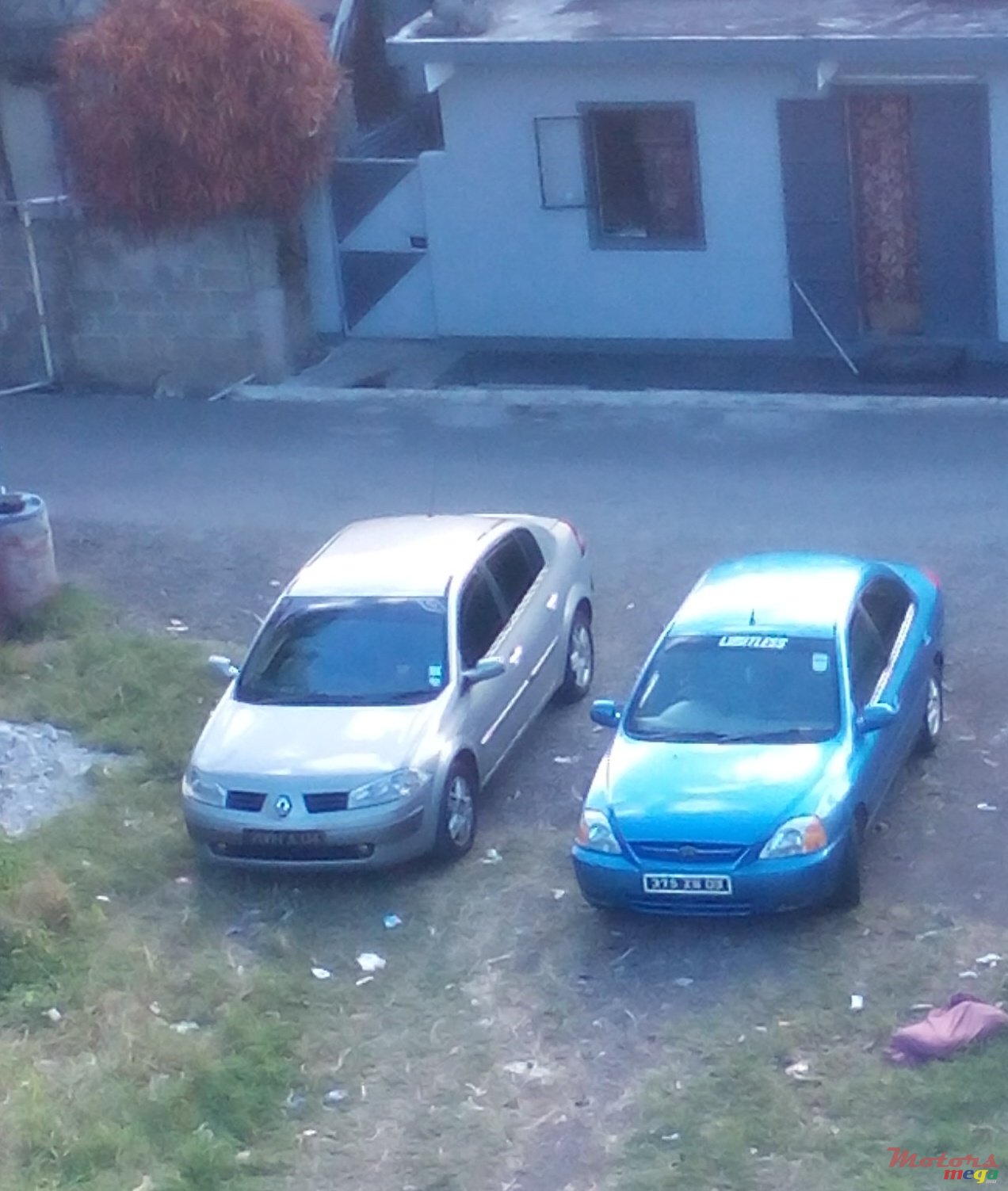 2003' Kia Rio photo #1