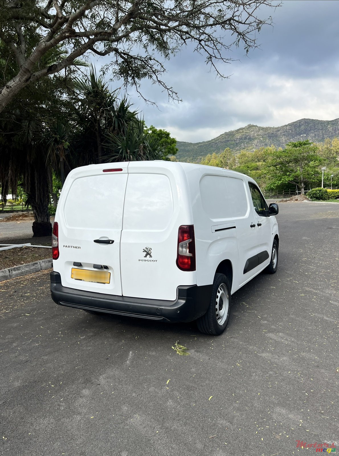 2021' Peugeot Partner photo #3