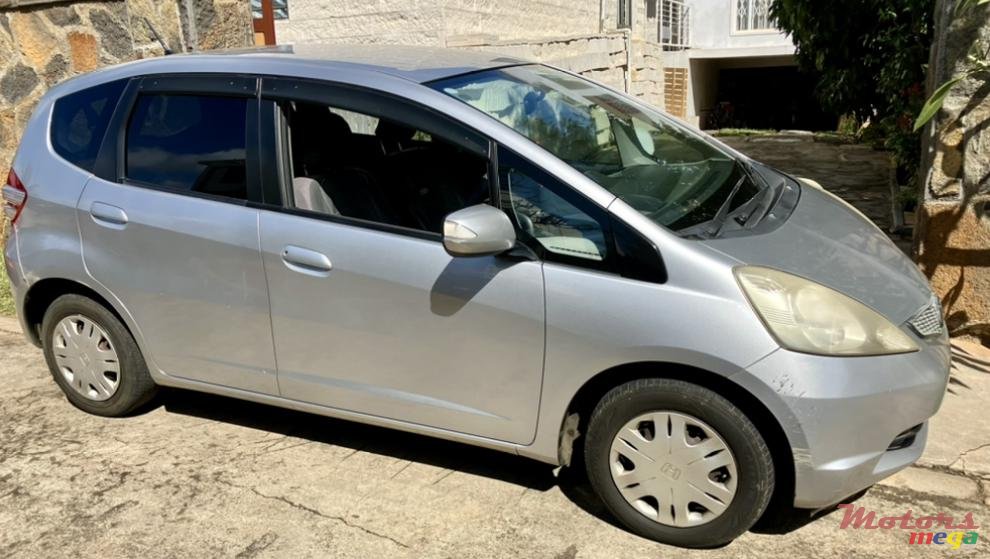 2008' Honda Fit photo #1