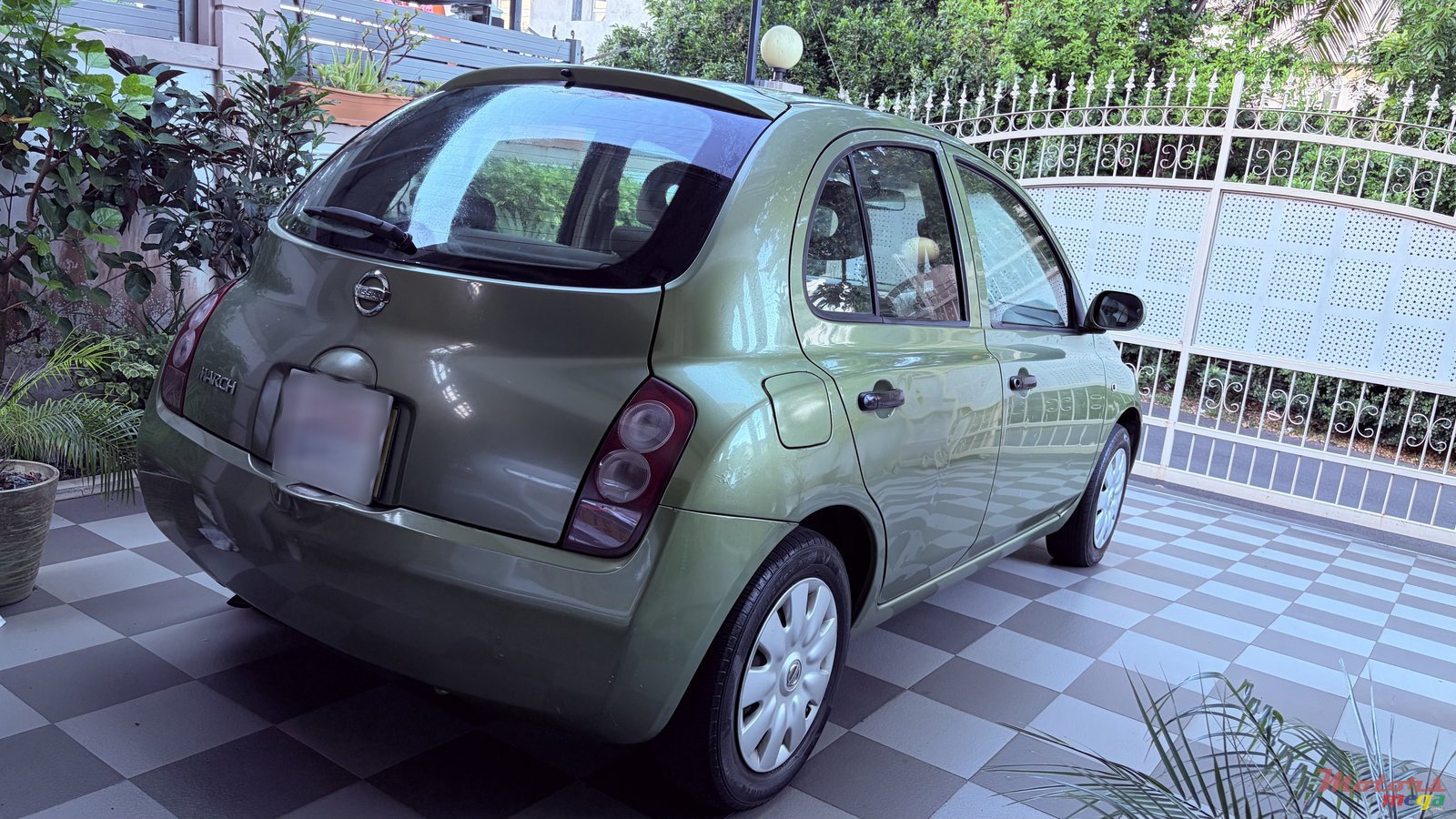 2004' Nissan March photo #4