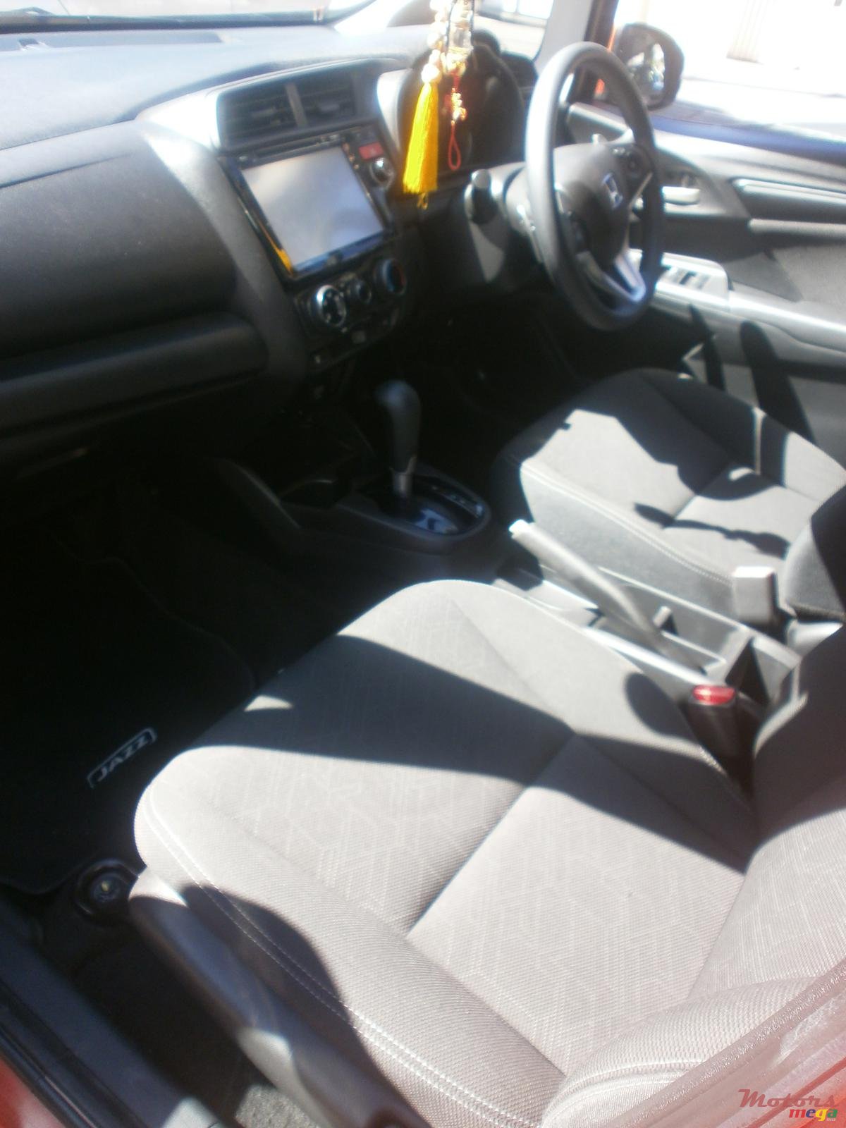 2015' Honda Jazz photo #2